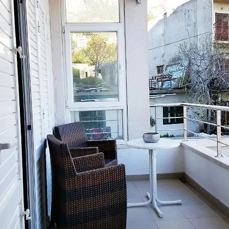 Apartman Aurora Drvis Easy Acess To Sea ,center , Restaurant Apartment *