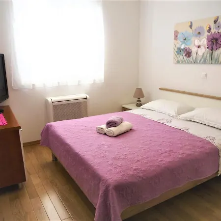 Apartman Aurora Drvis Easy Acess To Sea ,center , Restaurant Makarska