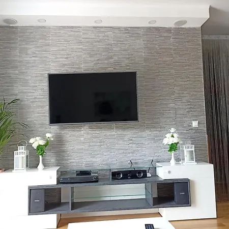 Apartman Aurora Drvis Easy Acess To Sea ,center , Restaurant Apartment *